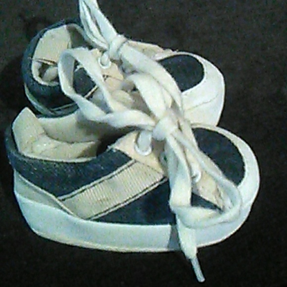 Baby Shoe Bundle 0-3 Months - Picture 5 of 5